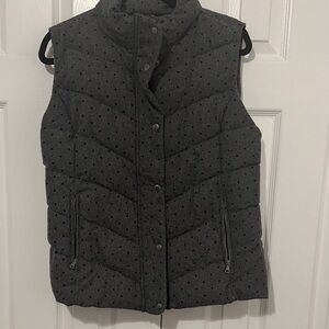 GAP Gray Quilted Puffer Vest with Subtle Dot Texture